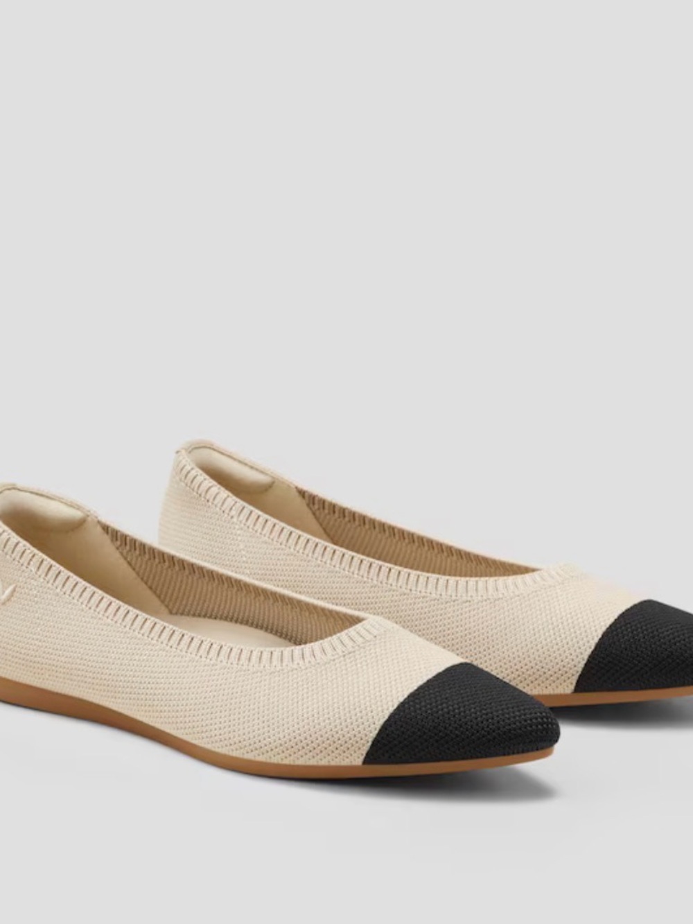 NEW Vivaia Pointed-Toe Ballet Flat